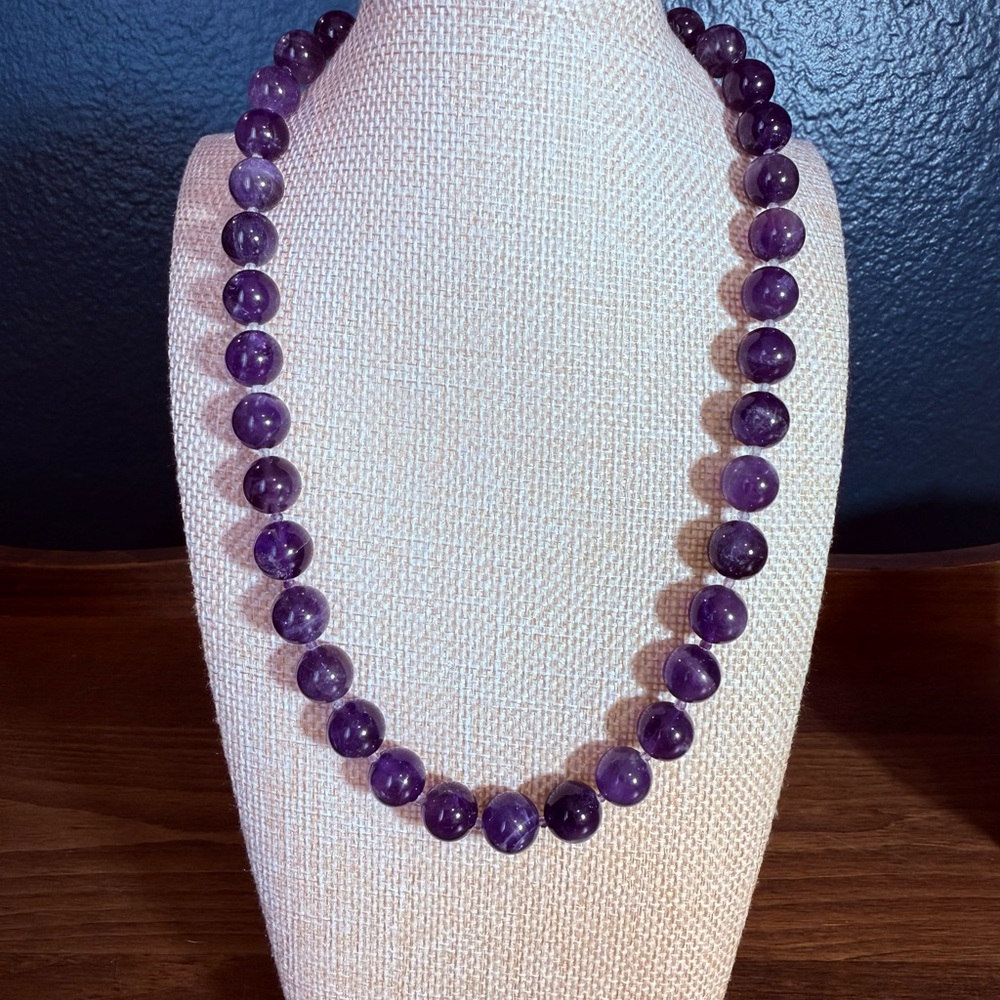 Elegant Amethyst Beaded Necklace